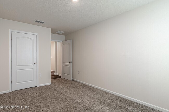 Building Photo - 2058 Garrison Wy