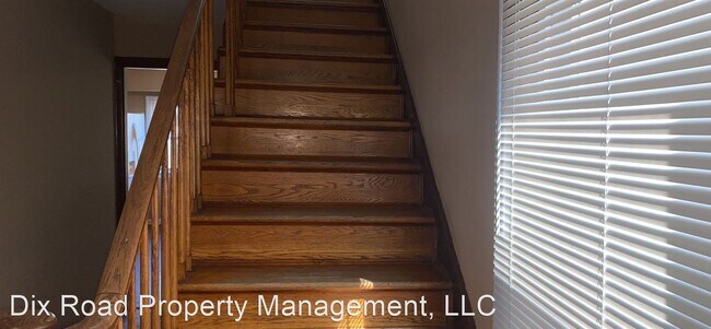 Building Photo - 3 br, 1 bath House - 1501 Smith Avenue,