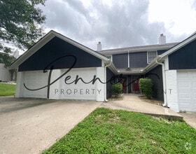 Building Photo - 509 NE Newport Dr