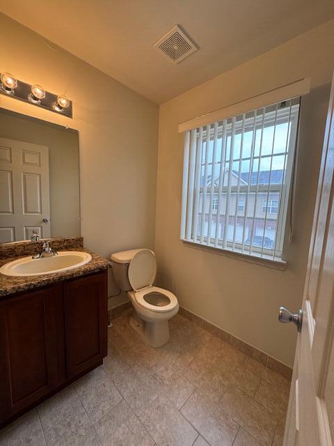 Building Photo - 8471 Towne Center Cir