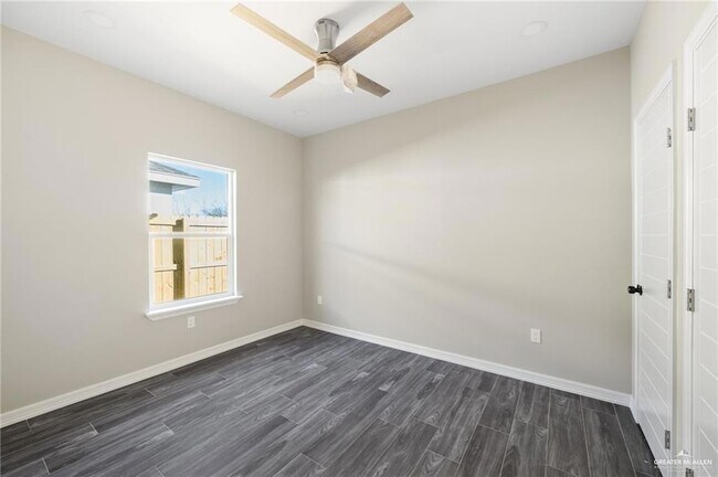 Building Photo - 5701 Notre Dame Ave