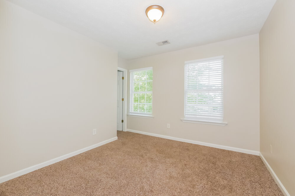 Building Photo - 1002 Allegiance Dr