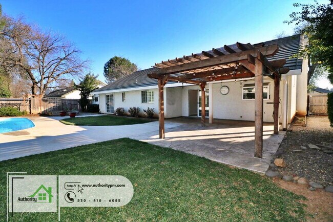 Building Photo - 2378 Castlewood Dr