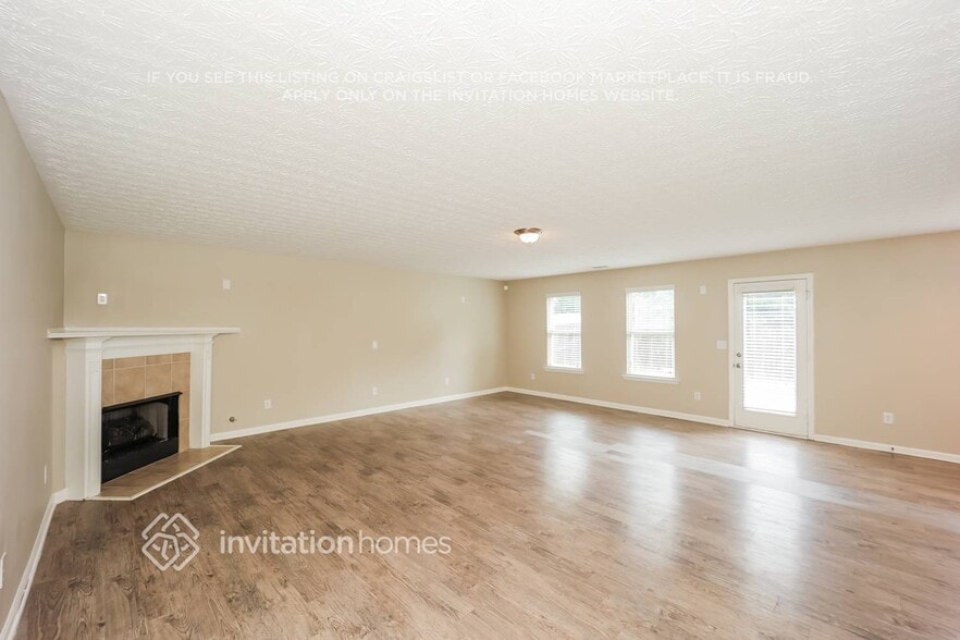 Building Photo - 3099 Meadow Point Dr