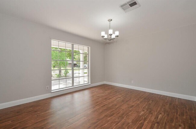Building Photo - 8910 Reamer St