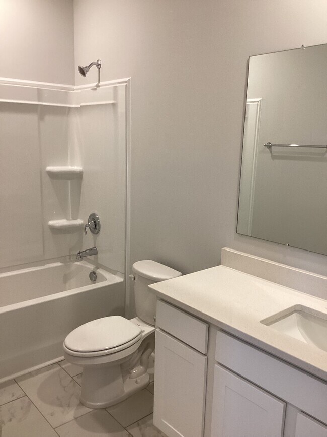 Building Photo - 229 Paca Ln