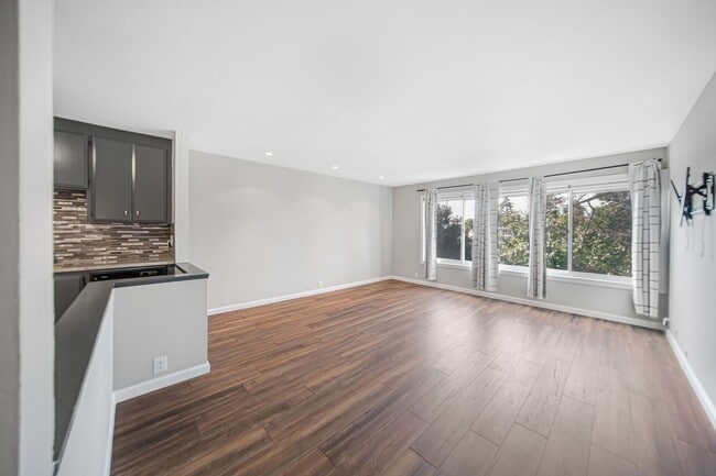 Building Photo - Oakland 1 bed 1 bath apartment for Rent - ...