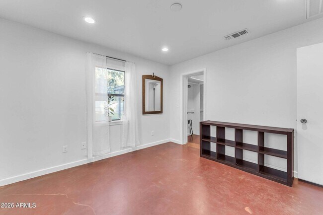 Building Photo - 2209 N 23rd St