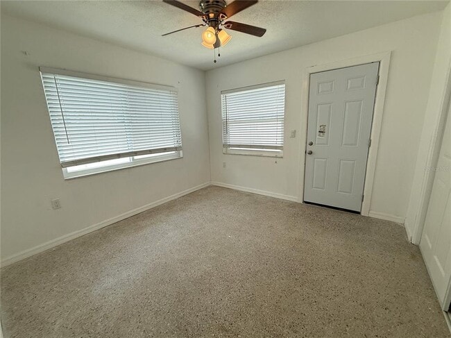 Building Photo - 13202 Boca Ciega Ave