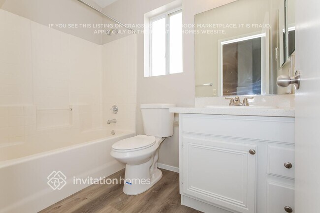 Building Photo - 627 Zalataia Way