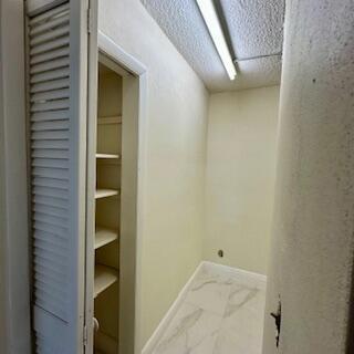 Building Photo - 330 SE 2nd St