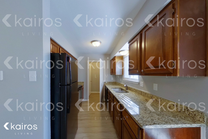 Building Photo - 2134 Woodnote Ln