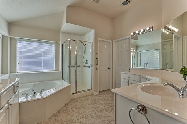 Building Photo - 24910 Corbin Gate Dr