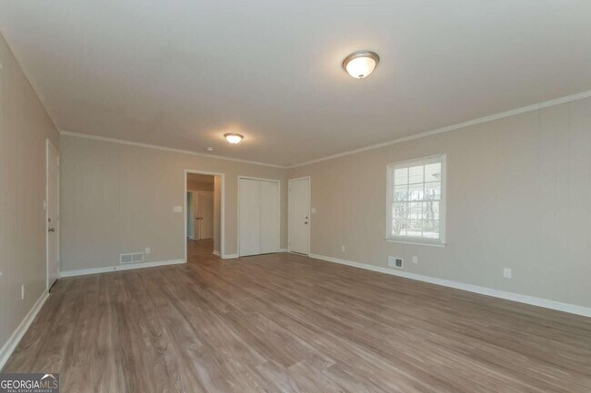 Building Photo - 123 New Hope Rd