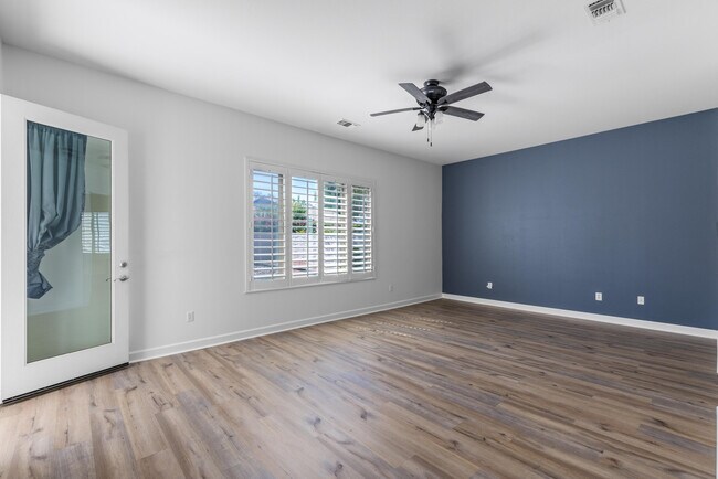 Building Photo - 40378 Corte San Carlos