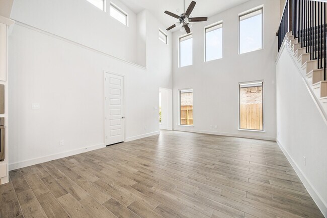 Building Photo - 21315 Manatee Rock Ln