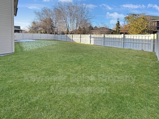 Building Photo - 538 E Halpin Dr