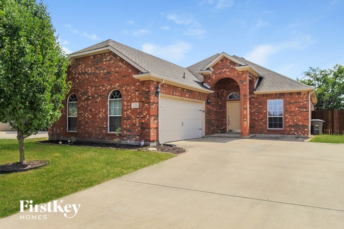 Building Photo - 226 Bob White Dr