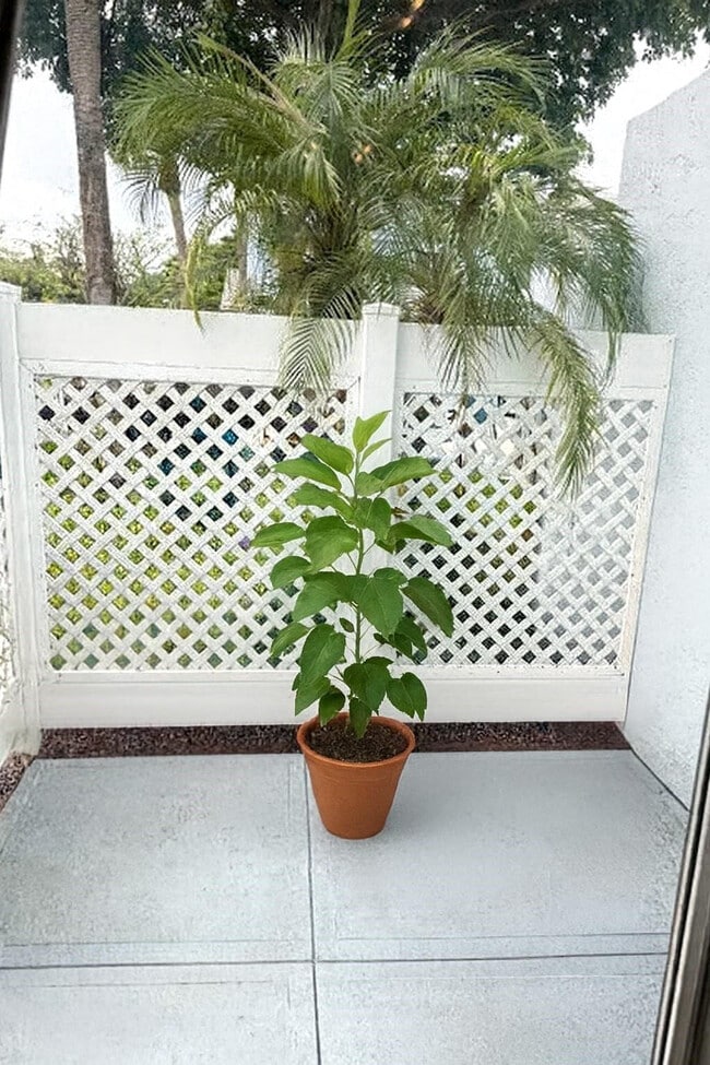 Building Photo - 9778 Nickels Blvd