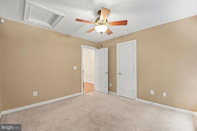 Building Photo - 71 Battery Ridge Dr