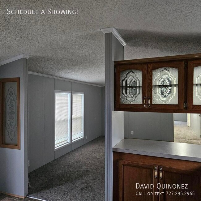 Building Photo - 2737 W Washington Center Rd