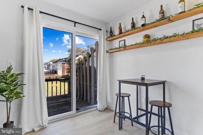 Building Photo - 2309 N 2nd St