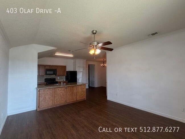 Building Photo - 403 Olaf Dr