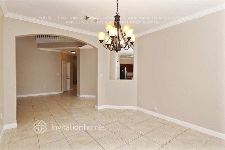 Building Photo - 14004 SW 154th St