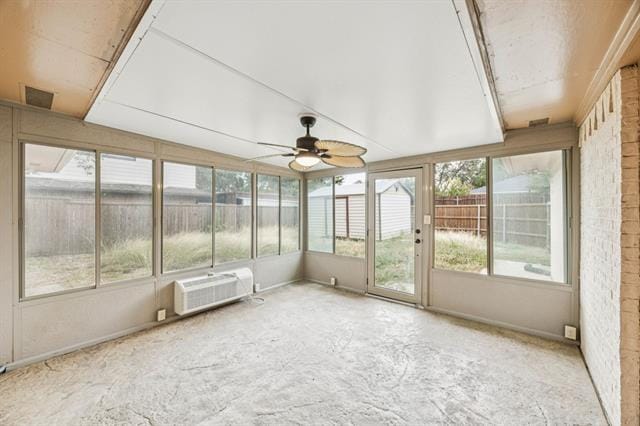 Building Photo - 1610 Lexington Dr