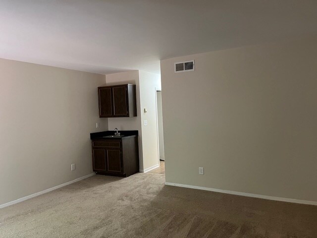 Building Photo - 6494 Bannor Ln