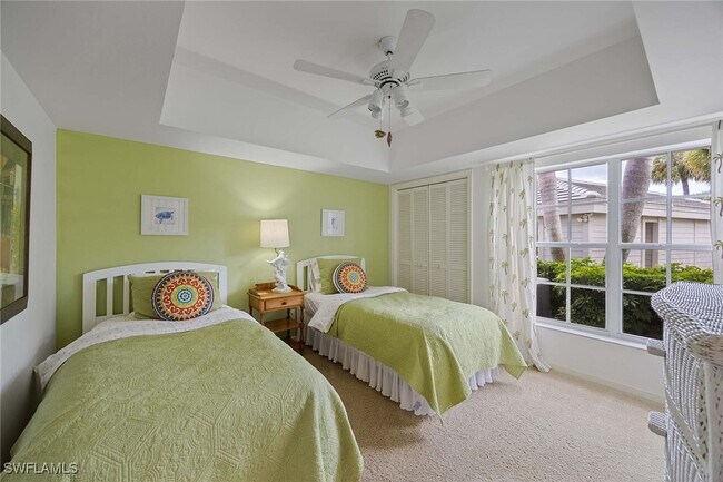 Building Photo - 4251 Lake Forest Dr