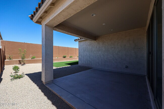 Building Photo - 2034 W Desert Frst Trl