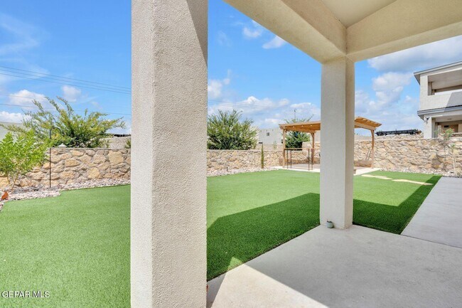 Building Photo - 12805 Woolstone Dr