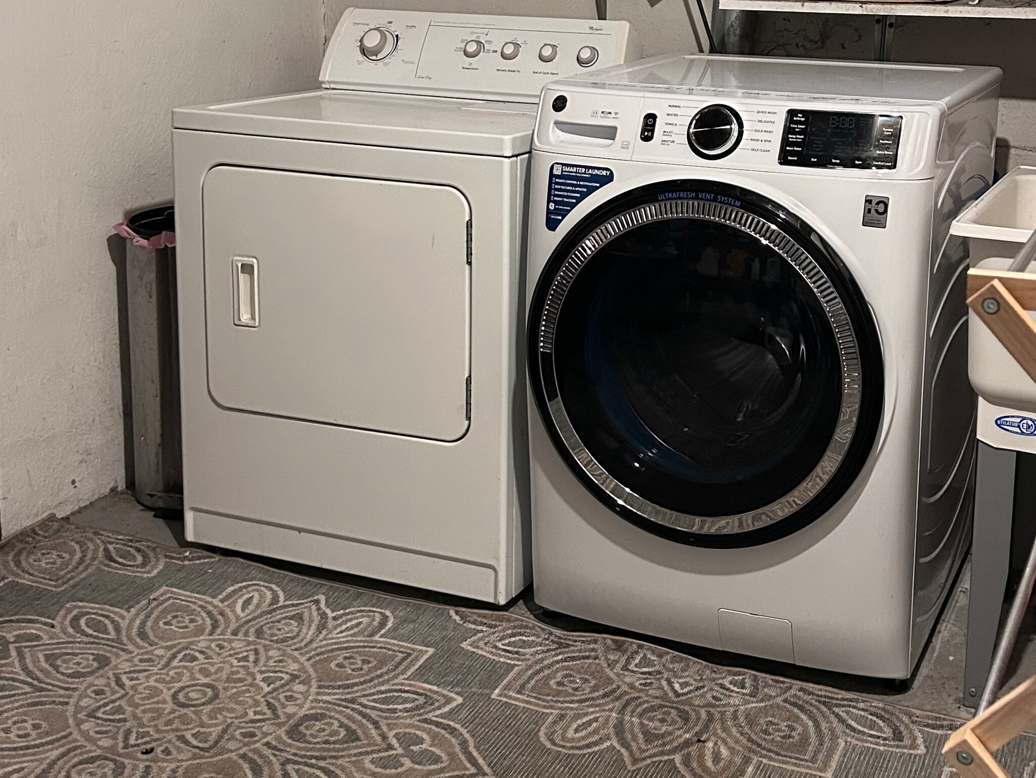 Laundry facilities included - 4947 York Ave S