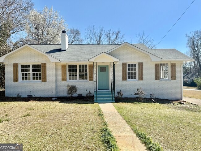 Building Photo - 214 Beechwood Cir