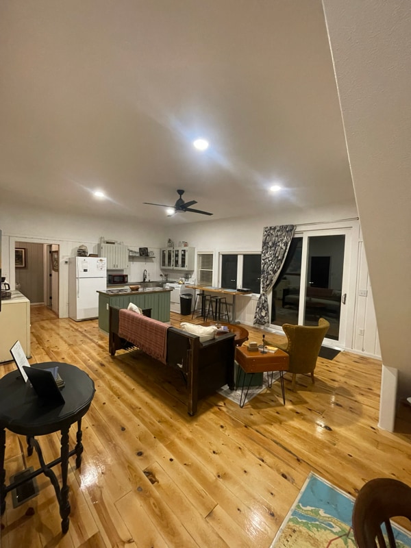 Building Photo - 1275 WY-50