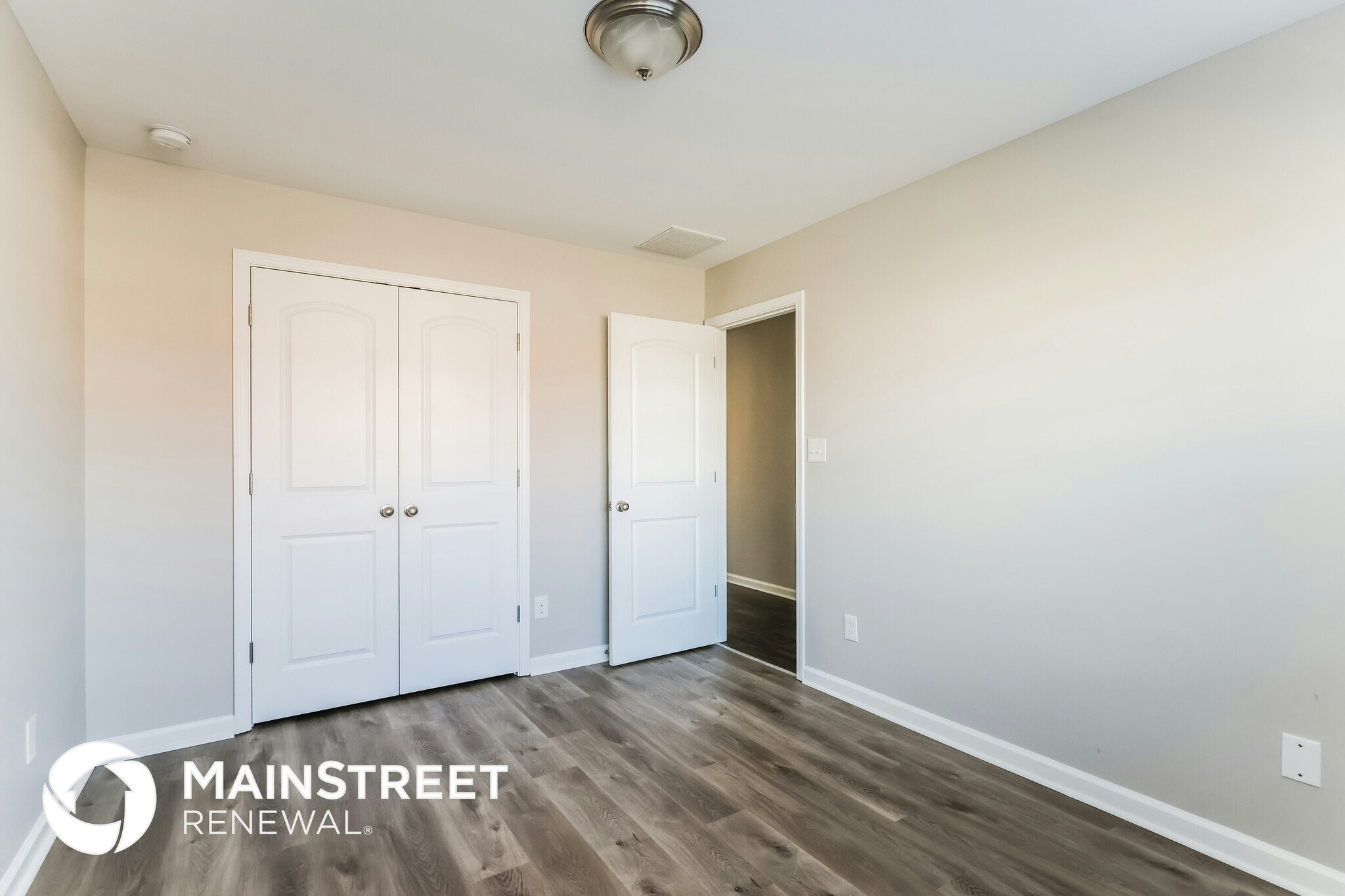 Building Photo - 2220 Walcot Way