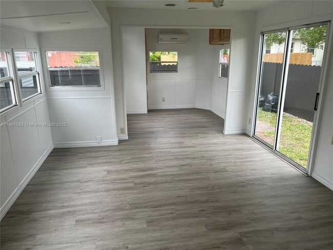 Building Photo - 1600 NW 42nd St