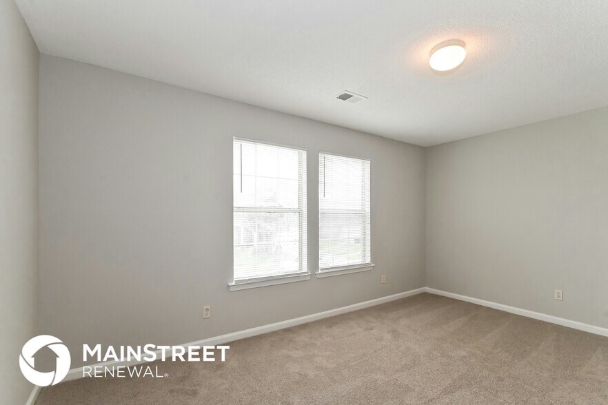 Building Photo - 4838 Mistic Lake Dr