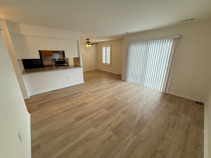 Building Photo - 713 Timber Ln