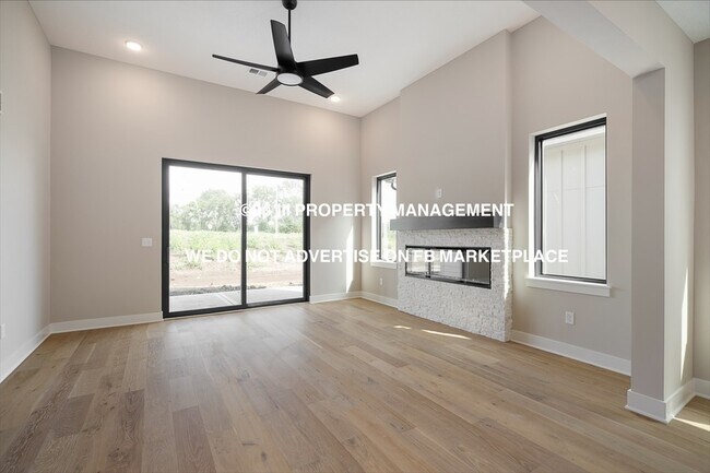 Building Photo - 9581 Jupiter Street