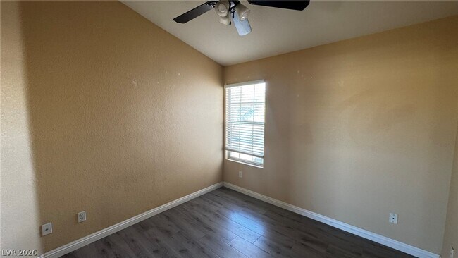 Building Photo - 249 Datura St