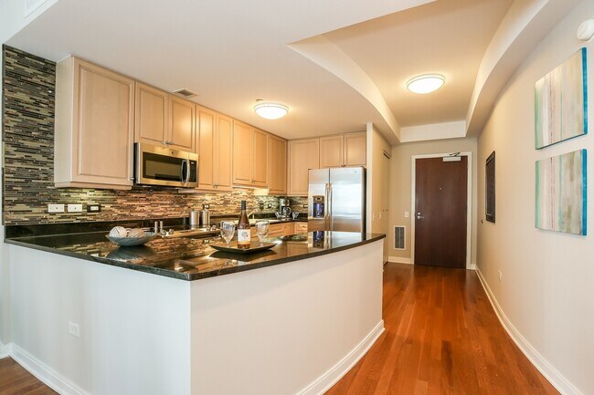 Building Photo - 130 N Garland Ct