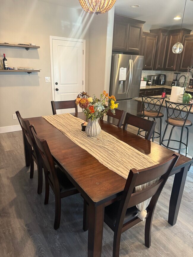 Building Photo - 1230 Baylor Way