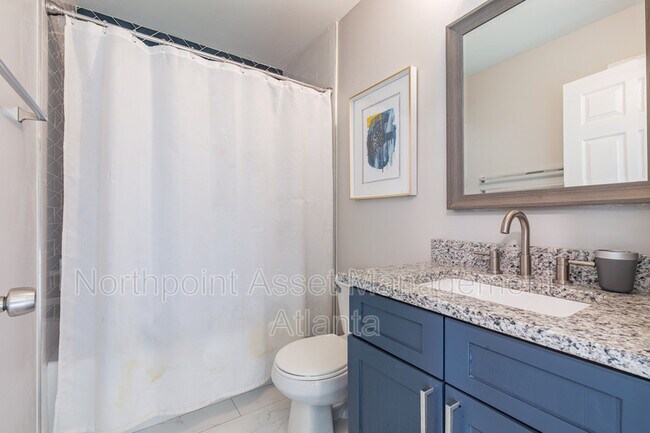 Building Photo - 2025 Jonesboro Rd SE