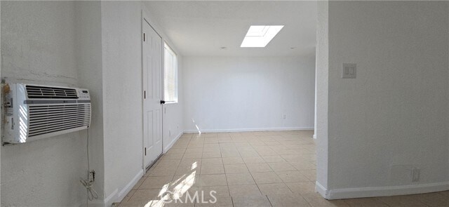 Building Photo - 21780 Snow View Dr