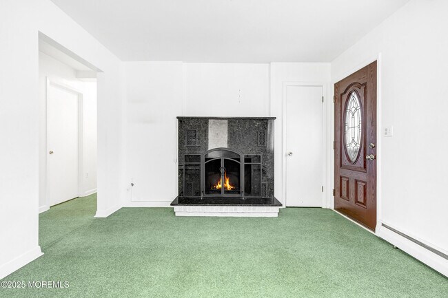 Building Photo - 488 Monmouth Rd