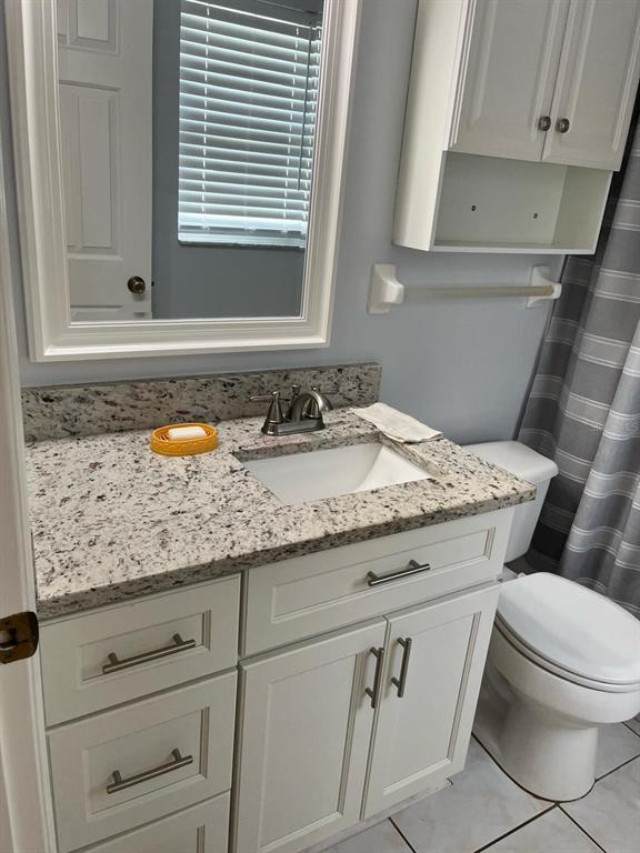 Building Photo - 2405 Condado Ct