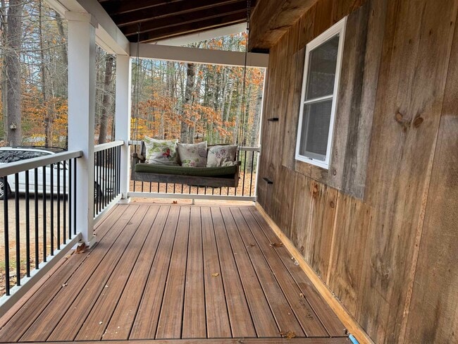 Building Photo - 192 Dorrs Corner Rd