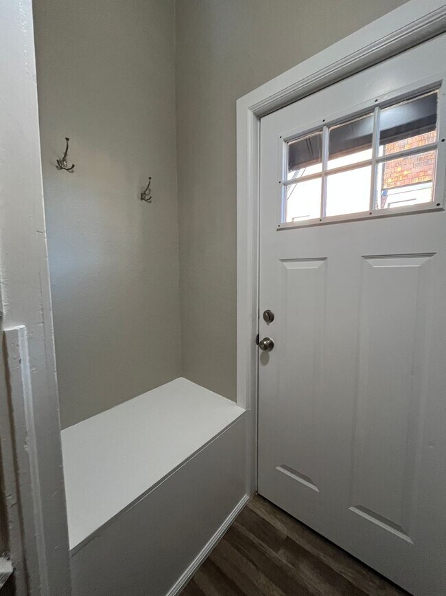 Building Photo - Live Steps from Sloan’s Lake – Beautiful 2 Bed, 1 Bath Garden-Level Apartment!